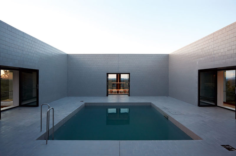 Solo House By Pezo von Ellrichshausen In Teruel, Spain solo house by pezo von ellrichshausen in teruel spain fc6976e