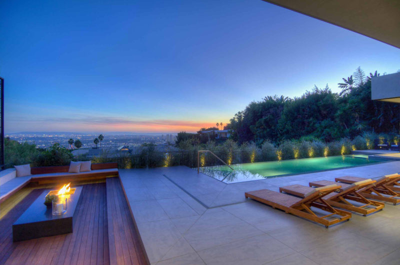 Spacious and Luxurious Home in Los Angeles, California spacious and luxurious home in los angeles california 059cebb