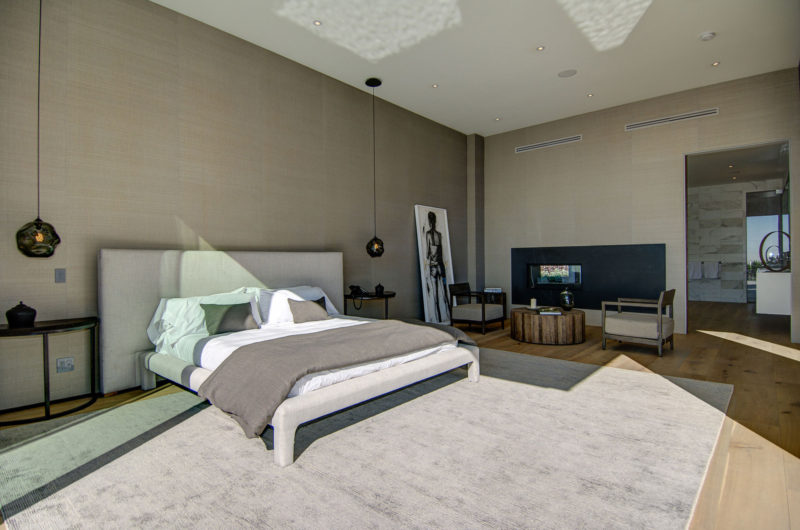 Spacious and Luxurious Home in Los Angeles, California spacious and luxurious home in los angeles california 17f9efb
