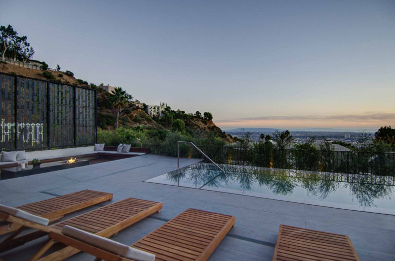 Spacious and Luxurious Home in Los Angeles, California spacious and luxurious home in los angeles california 52ebfdc