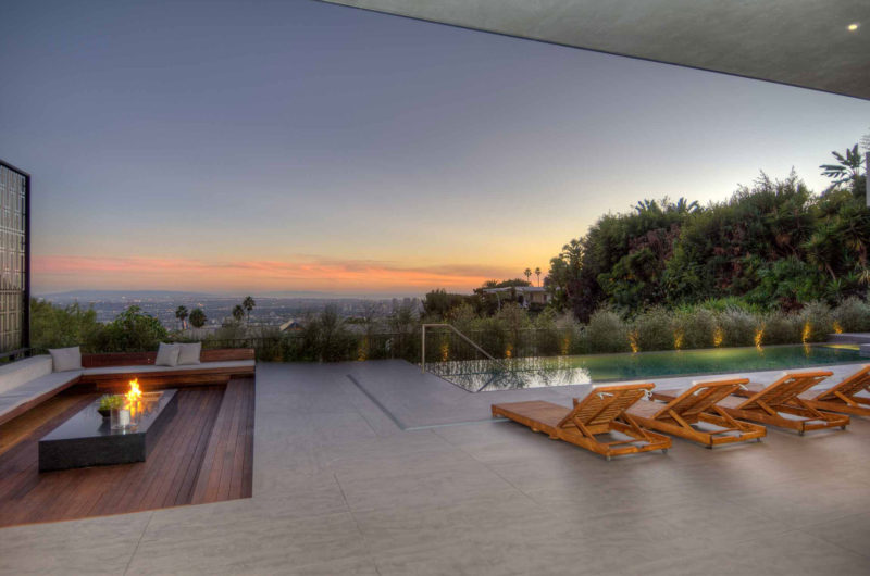 Spacious and Luxurious Home in Los Angeles, California spacious and luxurious home in los angeles california fc41cda