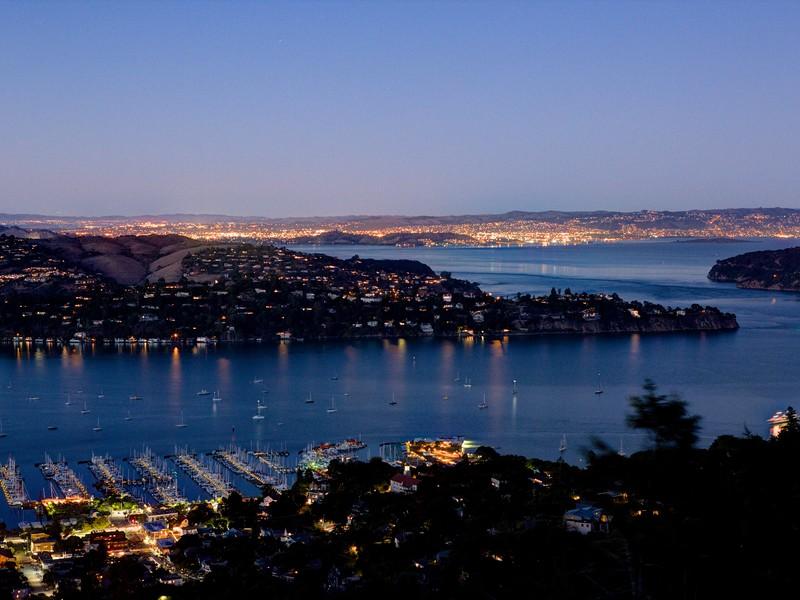 Stunning Contemporary Residence in Sausalito, California stunning contemporary residence in sausalito california 0395b3c