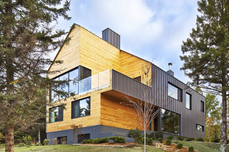 Stunning Malbaie VIII Residence In Cap-à-l'Aigle, Canada stunning malbaie viii residence in cap laigle canada ee3f750