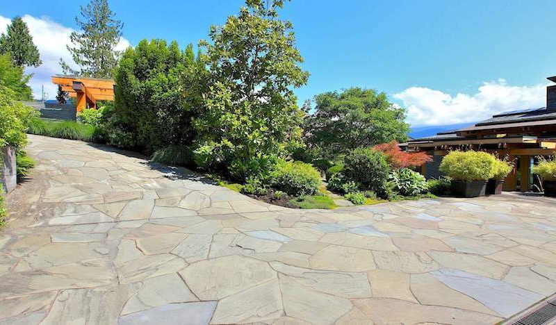 Stunning West Coast Waterfront Home In Vancouver, Canada stunning west coast waterfront home in vancouver canada 1f74303