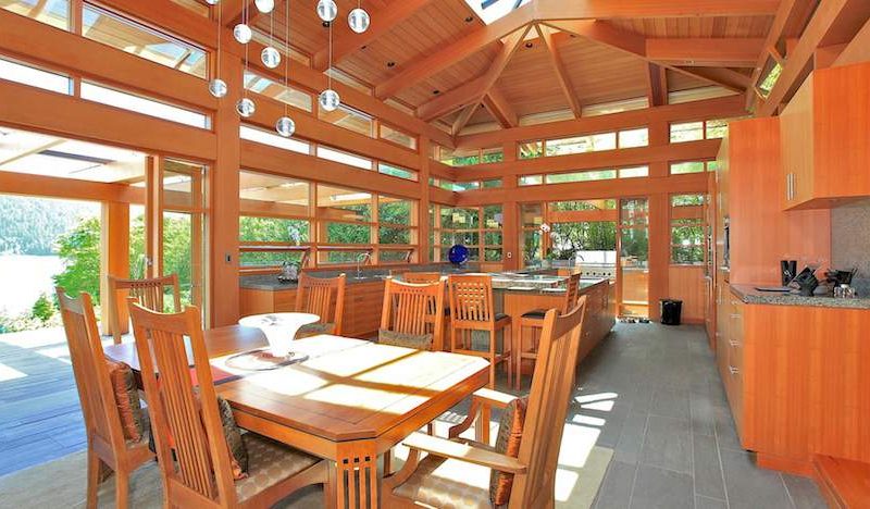 Stunning West Coast Waterfront Home In Vancouver, Canada stunning west coast waterfront home in vancouver canada 34a6361