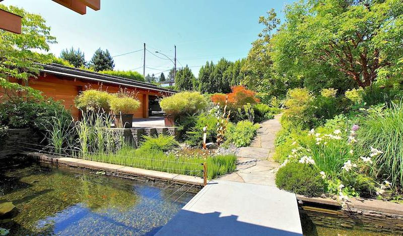 Stunning West Coast Waterfront Home In Vancouver, Canada stunning west coast waterfront home in vancouver canada dabb8f6