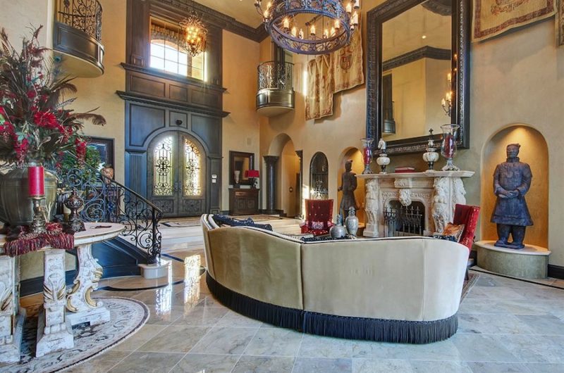 Superb Fit For Royalty Property superb fit for royalty property 2f4a280