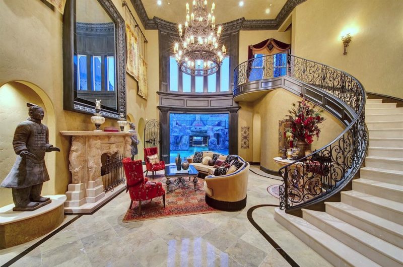 Superb Fit For Royalty Property superb fit for royalty property b39fb18