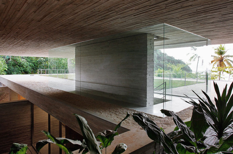 Superb Paraty House in Rio de Janeiro, Brazil by Studio MK27 superb paraty house in rio de janeiro brazil by studio mk27 d3b0245