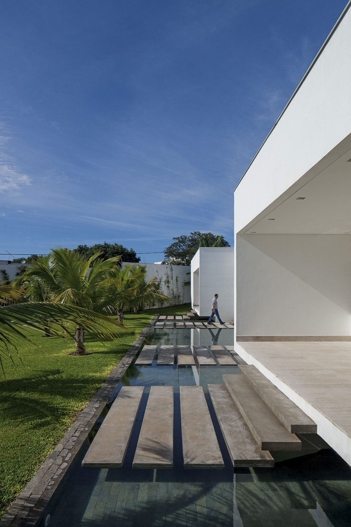 TB House In Uberlândia, Brazil tb house in uberlandia brazil 83c3f88
