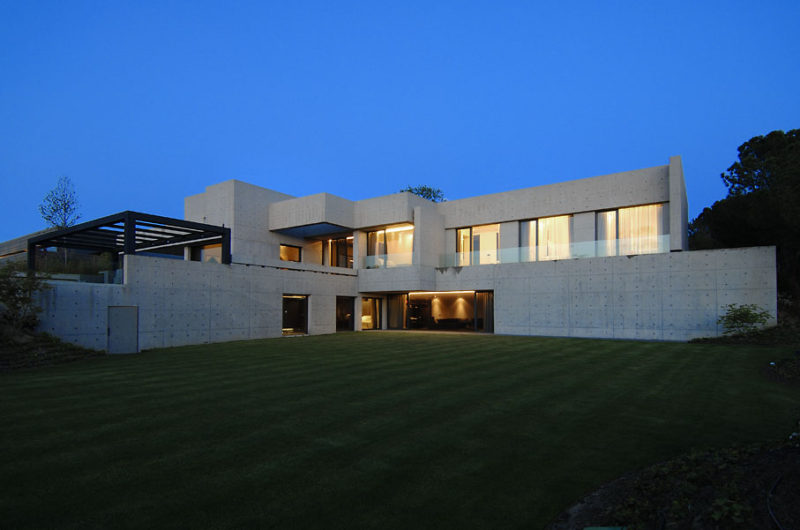 The Concrete House: Elegance and Comfort the concrete house elegance and comfort 2417e67