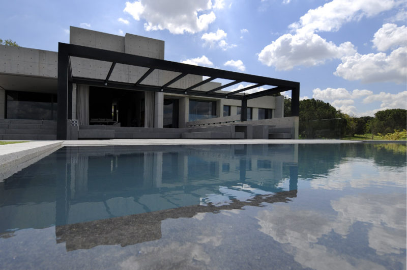 The Concrete House: Elegance and Comfort the concrete house elegance and comfort eb44393