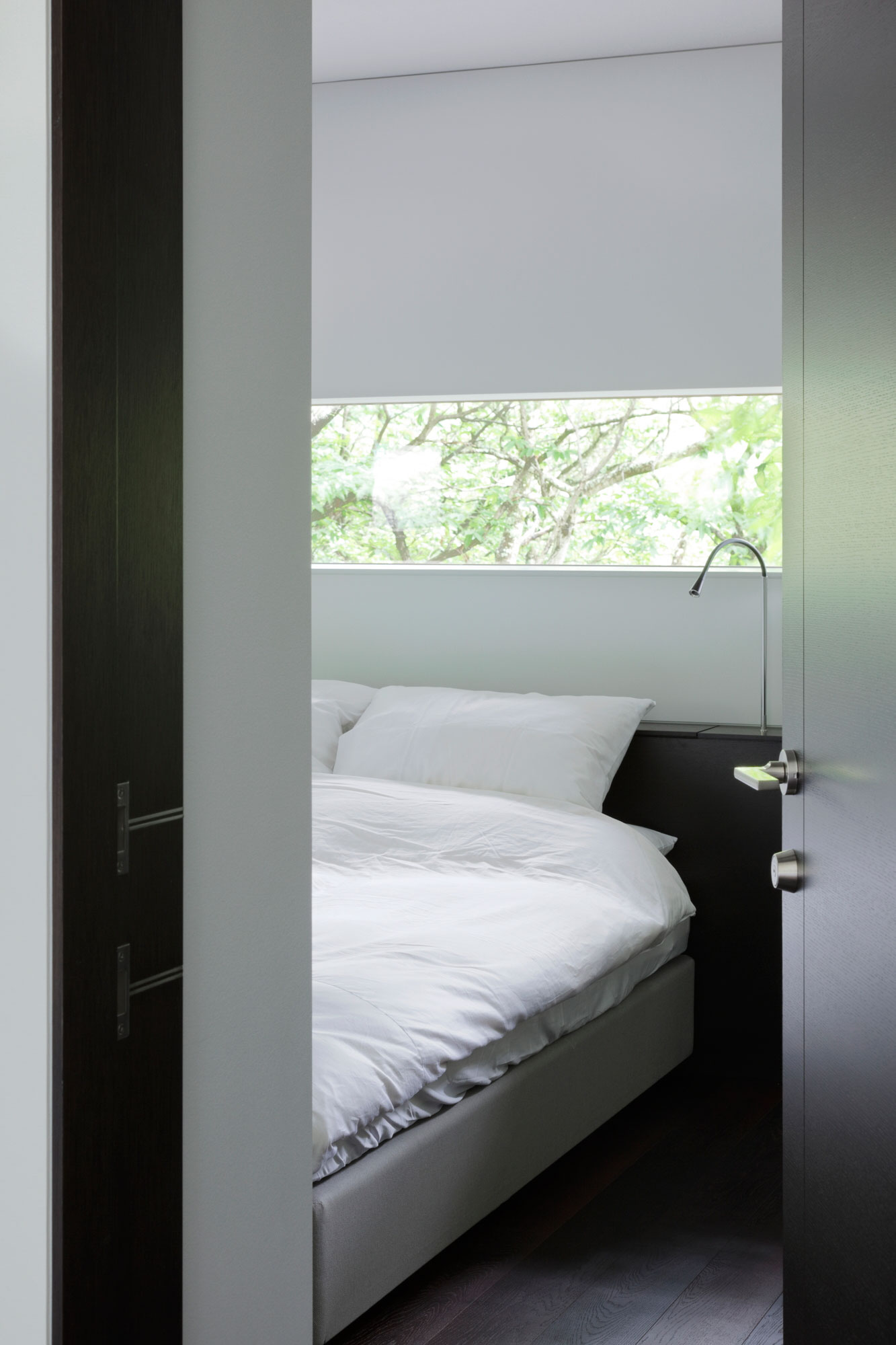 The Simplistic House by Kidosaki Architects Studio the simplistic house by kidosaki architects studio 82cf33c