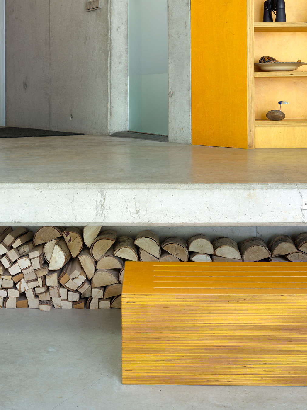 Tranquil Villa Lokaator by Kavakava Architects tranquil villa lokaator by kavakava architects 0962f0b