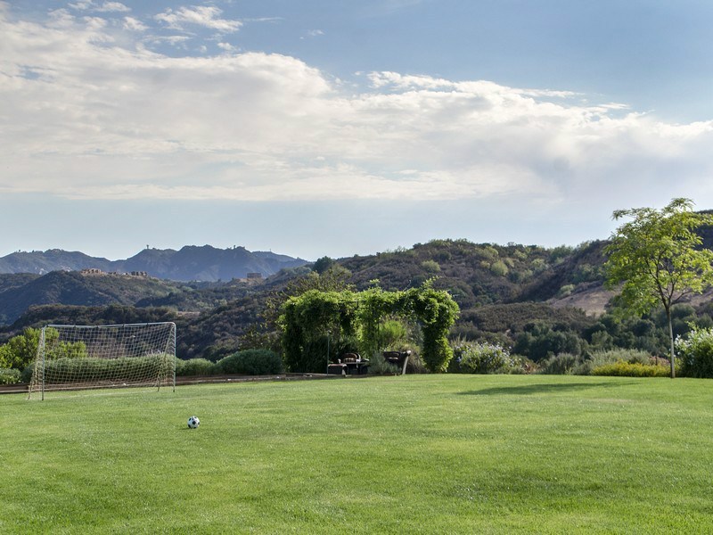 Unique 16-Acre Estate in California, United States unique 16 acre estate in california united states f93bf5e