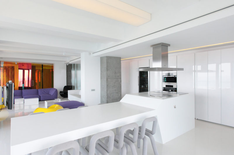 Vivid Apartment “H” by Re-Act Now in Romania vivid apartment h by re act now in romania 43c3410