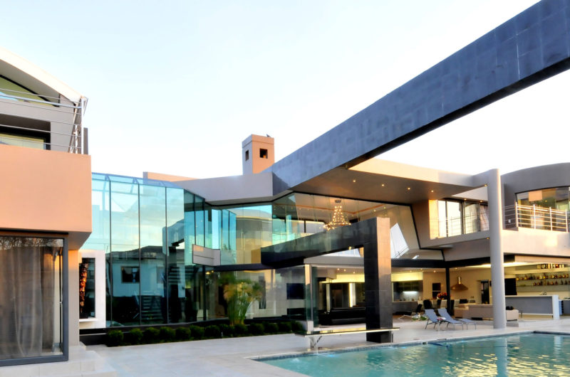 Glossy Cal Kempton Park by Nico van der Meulen glossy cal kempton park by nico van der meulen 3ab6cd9