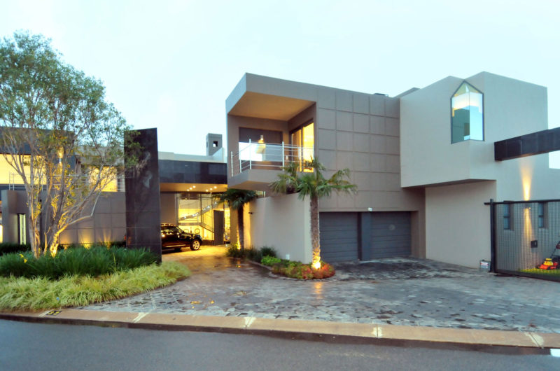 Glossy Cal Kempton Park by Nico van der Meulen glossy cal kempton park by nico van der meulen f5c8f19
