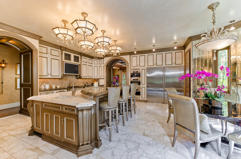 Magnificent Beverly Hills Estate for Sale magnificent beverly hills estate for sale 98fb8be