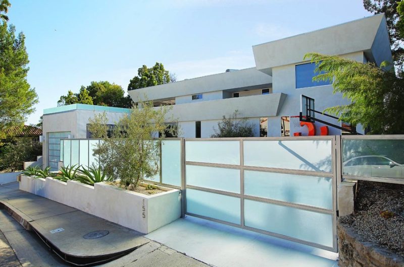 Modern Gated Estate in Beverly Hills modern gated estate in beverly hills fce9c83