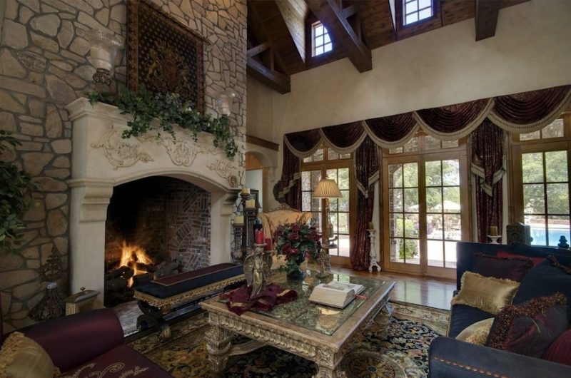 Unparalleled Entertainer's Estate Priced at $5,250,000 unparalleled entertainers estate priced at 5250000 520bfe7