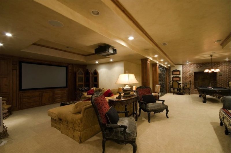 Unparalleled Entertainer's Estate Priced at $5,250,000 unparalleled entertainers estate priced at 5250000 55f9b01