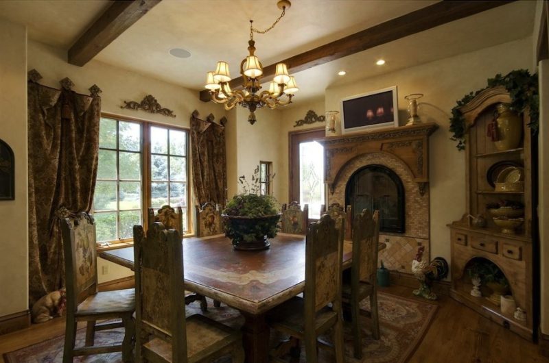 Unparalleled Entertainer's Estate Priced at $5,250,000 unparalleled entertainers estate priced at 5250000 dc19a84