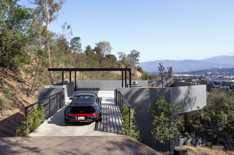 Spectacular Car Park House in LA by Anonymous Architects spectacular car park house in la by anonymous architects 5a8efd1