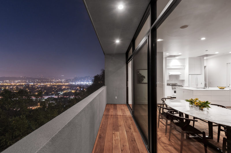 Spectacular Car Park House in LA by Anonymous Architects spectacular car park house in la by anonymous architects e71a24b